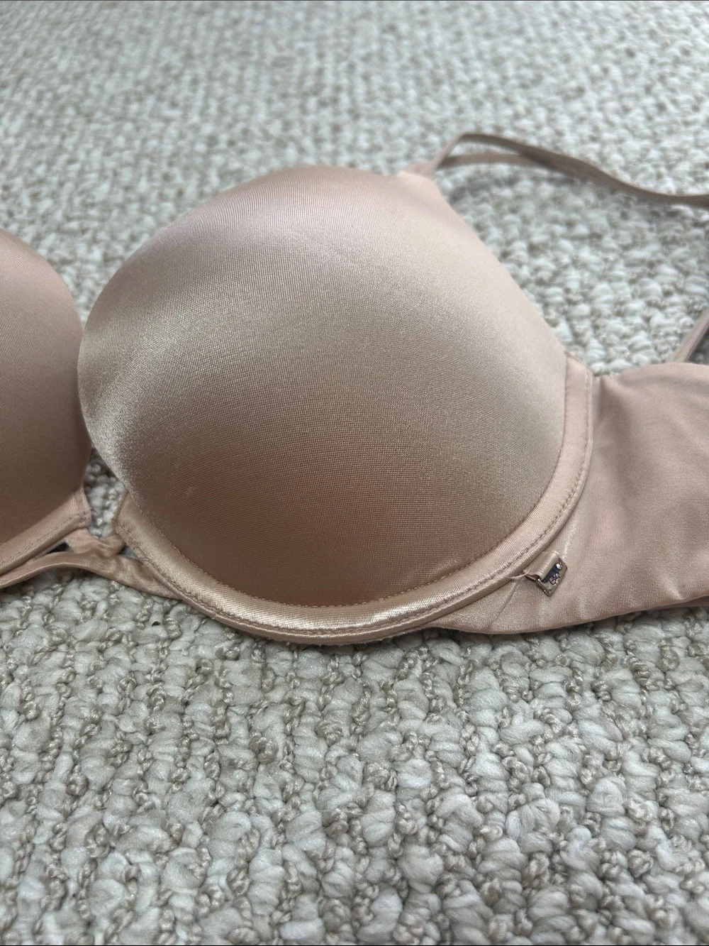 Victoria's Secret tan very sexy push up bra 32c